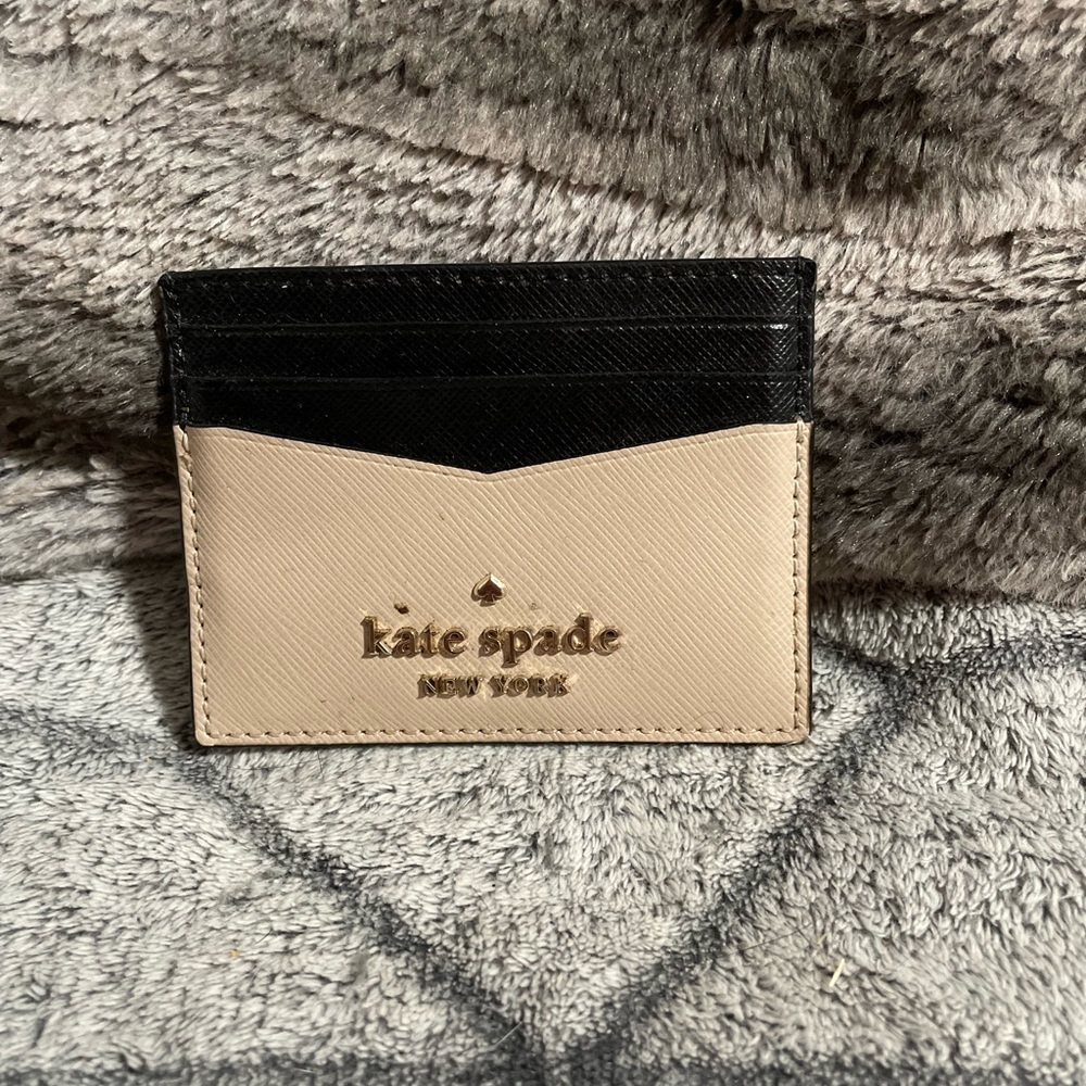 Gently used wallet